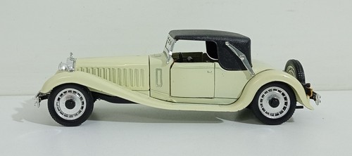 I141818 rio 36 - 1/43,